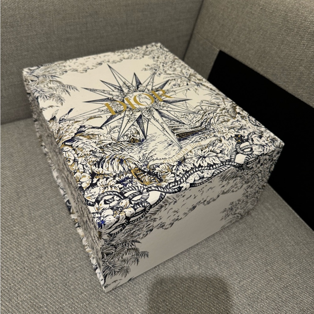 Dior | Christmas box